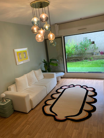 Handmade Carpets for Living Room Bedroom & Hall in irregular shape and design.