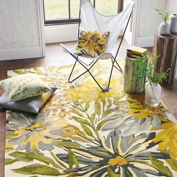 Handmade Carpets for Living Room Bedroom & Hall in floral design.
